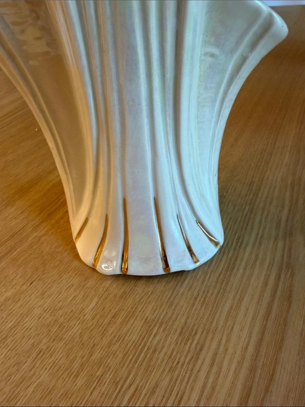 Vintage Holley Ross Madonna Planter 11.25” Pearlized Ivory Gold MCM